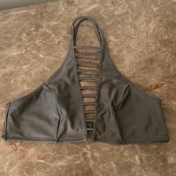 Rip curl silver bikini top - Picture 1 of 3